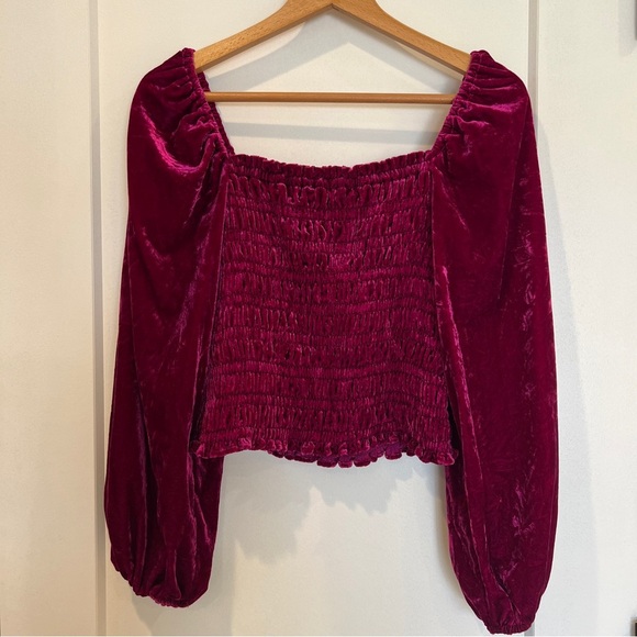 By Anthropologie Magenta Smocked Velvet Puff Sleeve Peasant Blouse - Picture 8 of 8